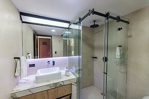 Penthouse Sea View 705A