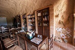 Cuevas Almagruz