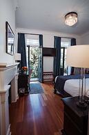 Royal Frenchmen Hotel and Bar