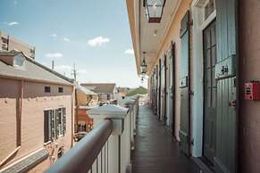 Royal Frenchmen Hotel and Bar