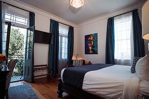 Royal Frenchmen Hotel and Bar