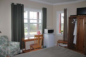 The Fiddle and The Sea B&B