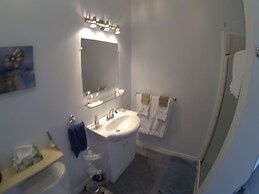 The Fiddle and The Sea B&B