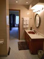 Chetola Premier Condominiums