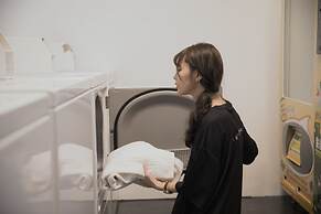 Single Inn Kaohsiung Station Hostel