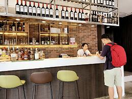 Single Inn Kaohsiung Station Hostel