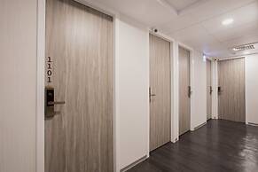 Single Inn Kaohsiung Station Hostel