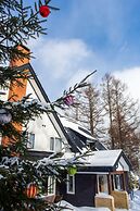 White Rose Inn