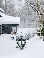 White Rose Inn