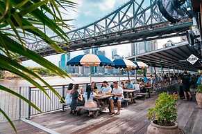 Opera Apartments South Brisbane