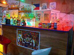 Emok's Guest House - Hostel