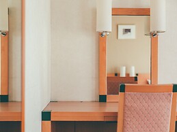 Kuretake Inn Okayama