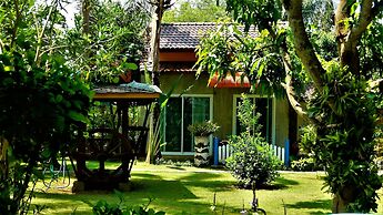 Riverside Homestay