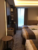 Nippon Seinenkan Hotel