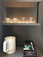 Nippon Seinenkan Hotel