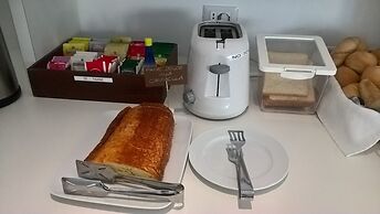 Hotel Houston Suites