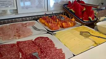 Hotel Houston Suites