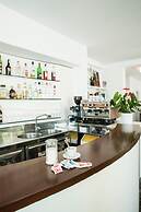 Hotel Houston Suites