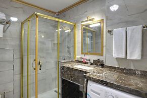 Emirganli Suites
