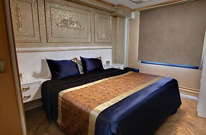 Emirganli Suites