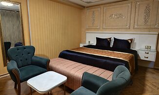 Emirganli Suites