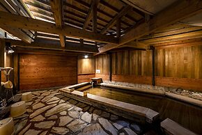 ETAVIA YUFUIN Kinrinko