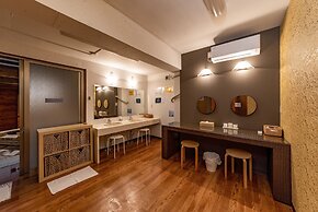 ETAVIA YUFUIN Kinrinko