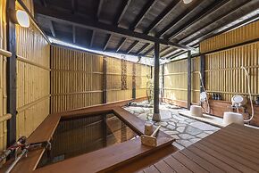 ETAVIA YUFUIN Kinrinko