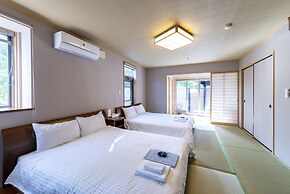 ETAVIA YUFUIN Kinrinko