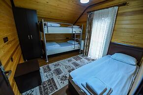 Inanlar Garden Hotel & Bungalow