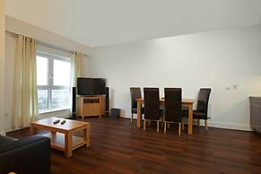 Skyline Plaza by Viridian Apartments