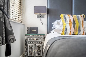 Strozzi Palace Suites by Mansley
