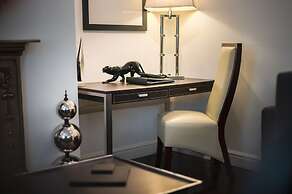 Strozzi Palace Suites by Mansley