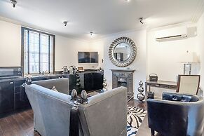 Strozzi Palace Suites by Mansley
