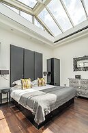 Strozzi Palace Suites by Mansley