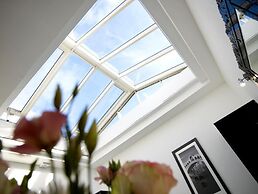 Strozzi Palace Suites by Mansley