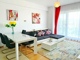 RED HOTEL ACCOMMODATION