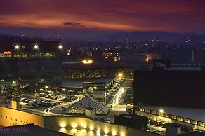 RED HOTEL ACCOMMODATION