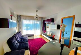 RED HOTEL ACCOMMODATION