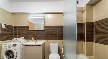 RED HOTEL ACCOMMODATION