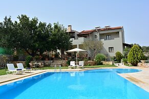 Elianthos Villa