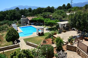 Elianthos Villa