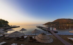 Liv Hotel By Bellazure