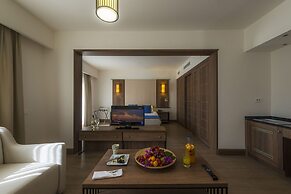 Liv Hotel By Bellazure