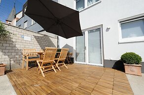 The Apartment Central