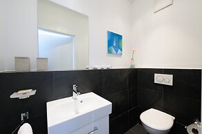 The Apartment Central