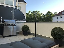 The Apartment Central