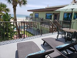 Organic Beach Retreat