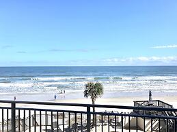 Organic Beach Retreat