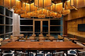 The Landing Hotel at Rivers Casino & Resort